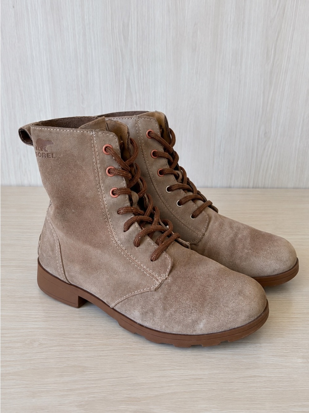 SOREL Women’s Lace-Up Suede Ankle Boots Taupe Brown Combat Boots Size 5
